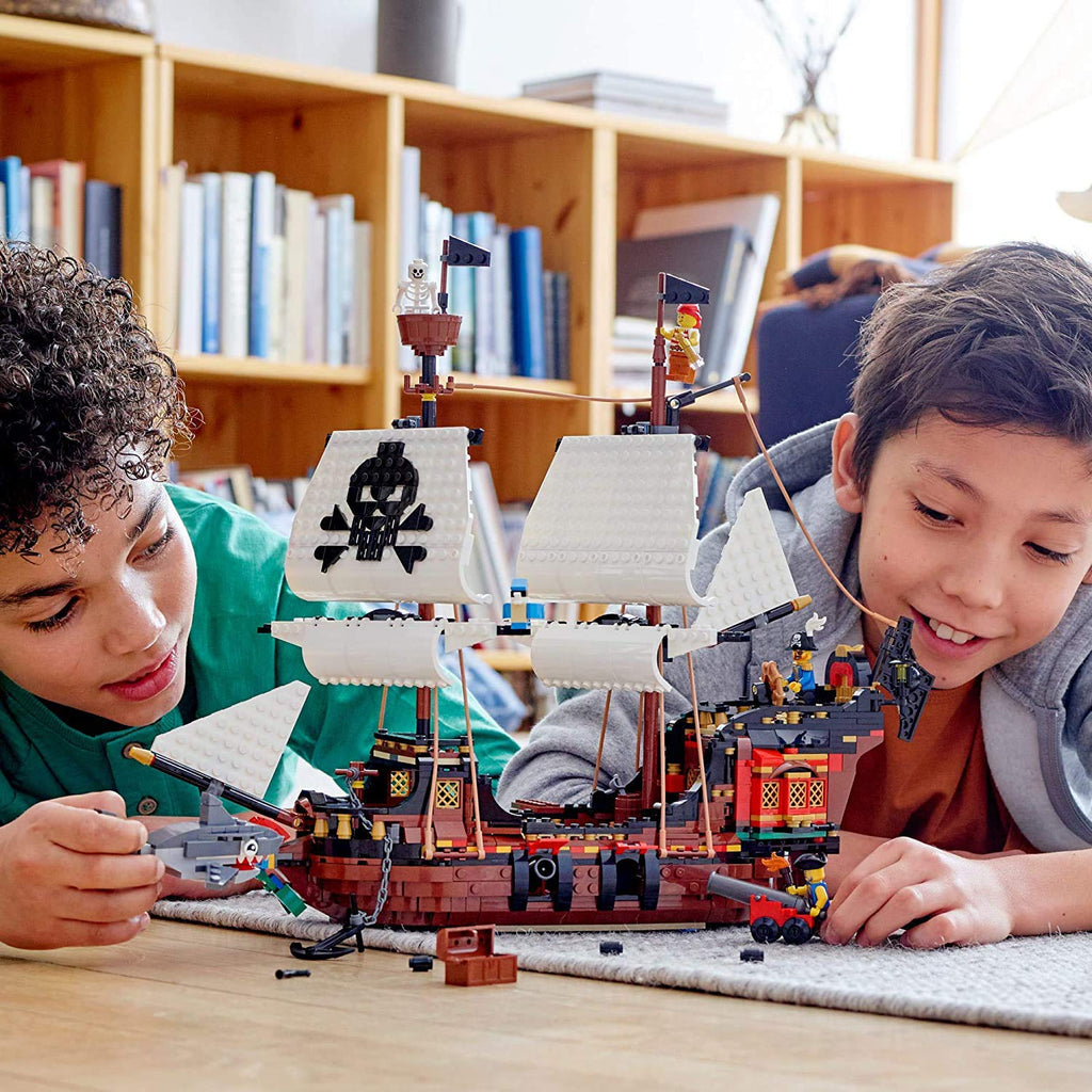 3 in 1 Pirate Ship Building Set A35371